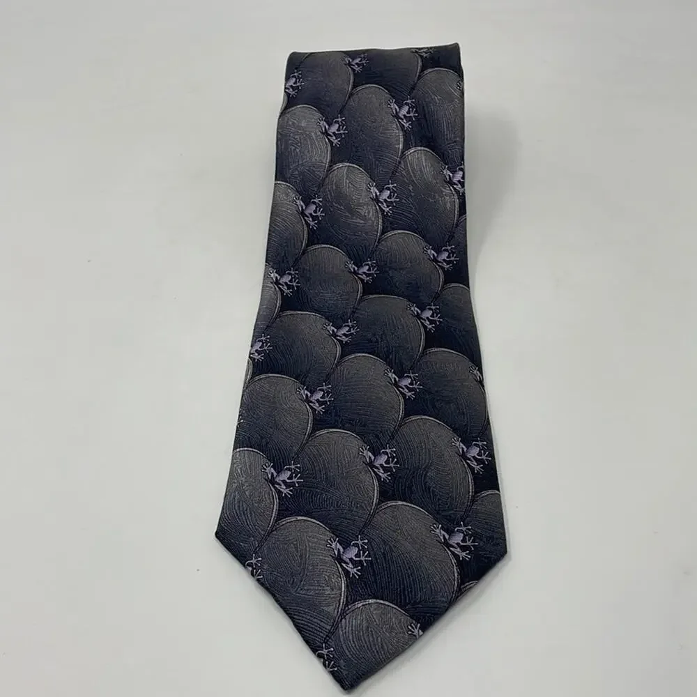 The Nature Conservancy Maki Frog 100% silk men’s tie